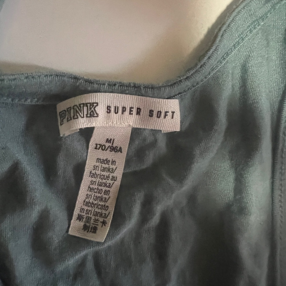 pink super soft tank top med like brand new greyish blue color